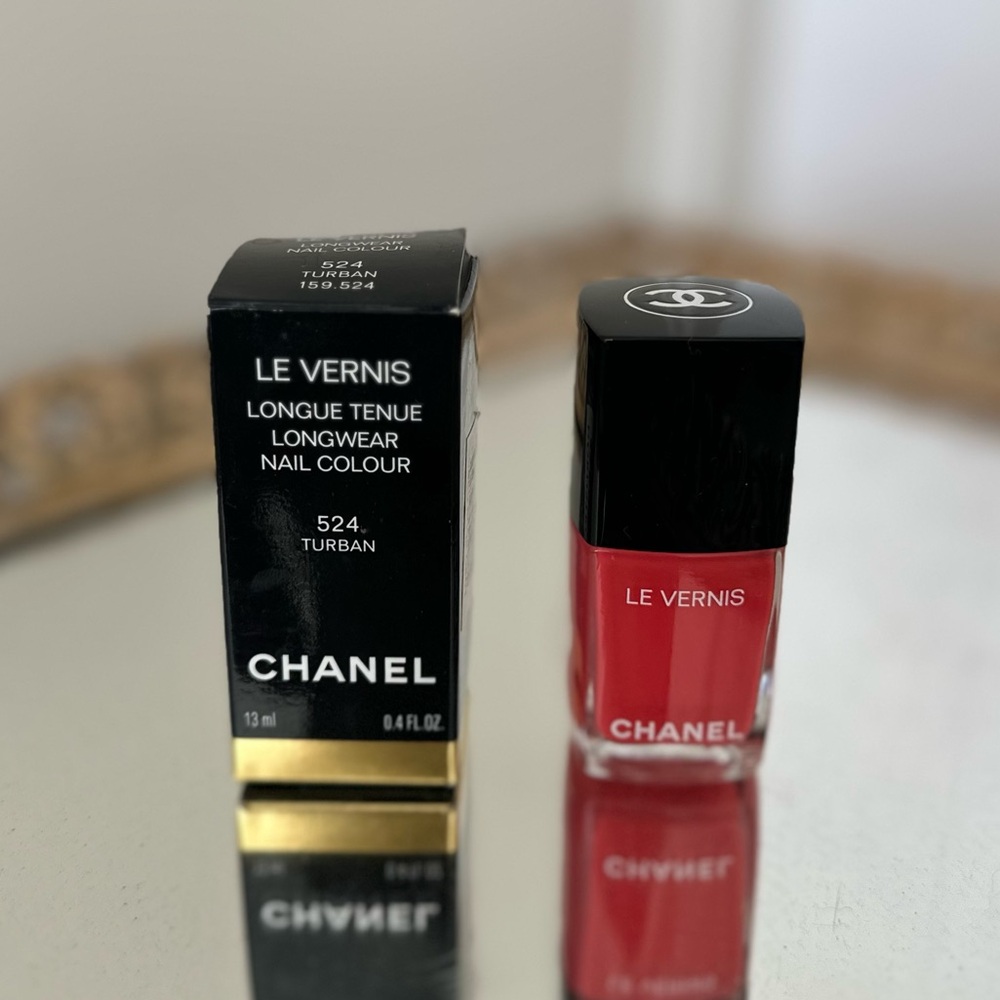 CHANEL Le Vernis Longwear Nail Colour - Turban (pink/orange)